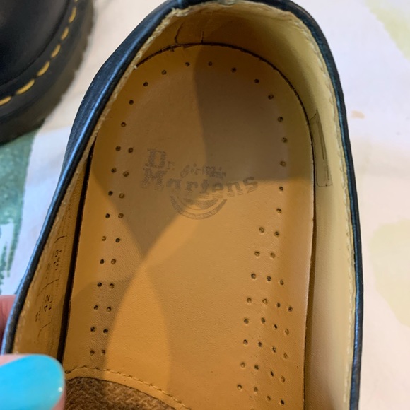 Dr Martens like new shoes - Picture 8 of 8